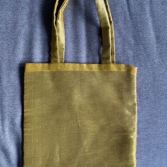 Handmade Silk Bag - Picture 3 of 9